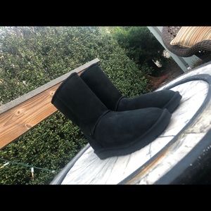 Brand New Ugg Australia Classic Black Short Boot